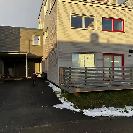 Apartment Modern With Carport Near And Airport