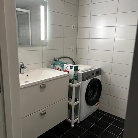 Modern With Carport Near And Airport Apartment