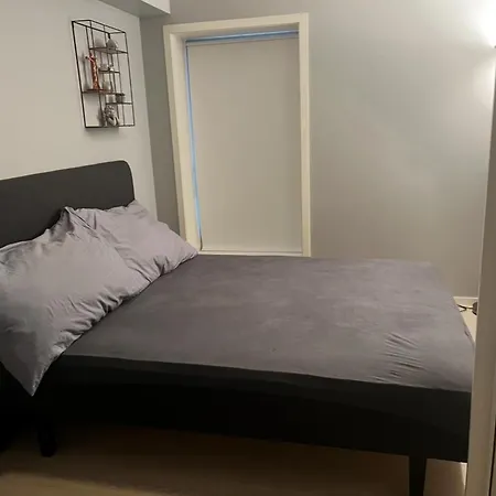 아파트 Modern With Carport Near And Airport 트롬쇠