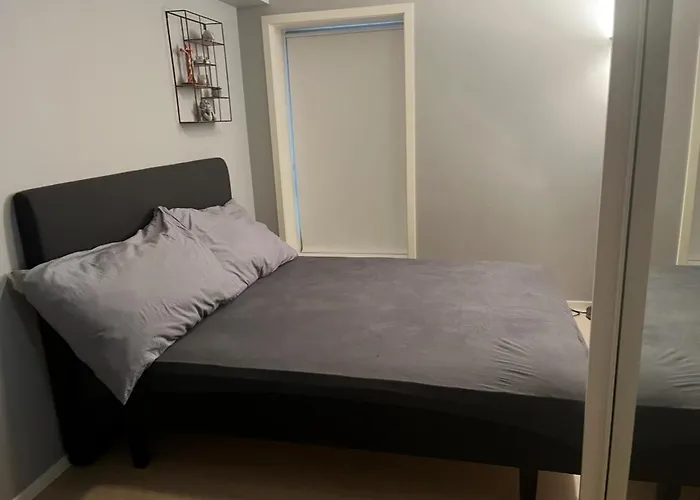 아파트 Modern With Carport Near And Airport 트롬쇠